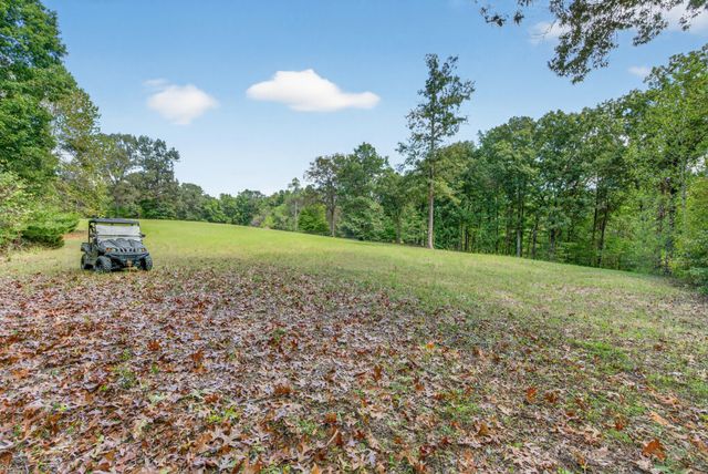 3300 Smith Pl, Clarksville, TN 37040