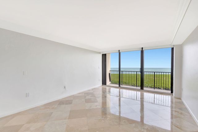 400 Beach Road 103, Tequesta, FL 33469