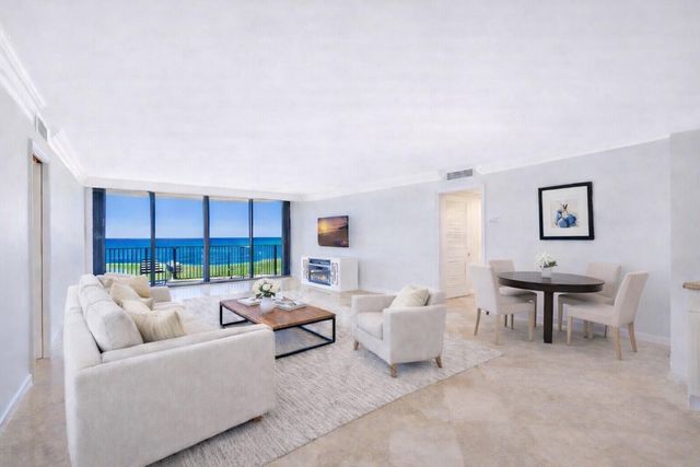 400 Beach Road 103, Tequesta, FL 33469