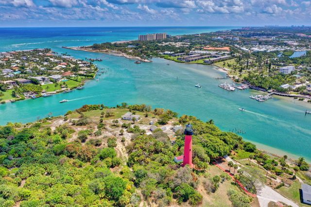 400 Beach Road 103, Tequesta, FL 33469