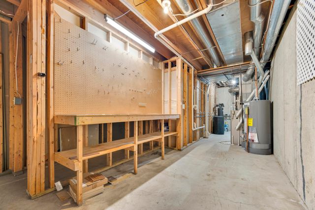 2429 Highpointe Drive, Kalamazoo City, MI 49008