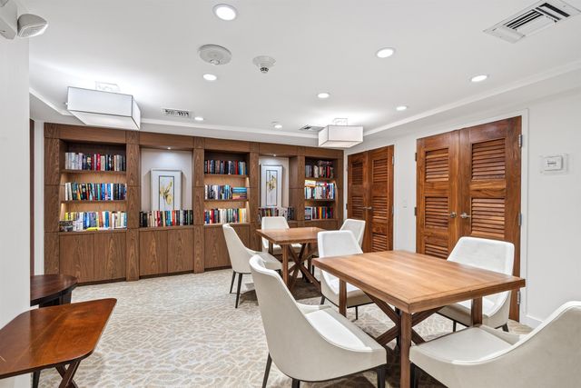 1400 S Ocean Boulevard N-103, Boca Raton, FL 33432