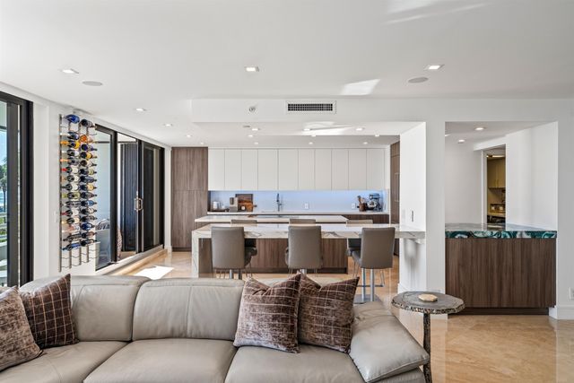 1400 S Ocean Boulevard N-103, Boca Raton, FL 33432