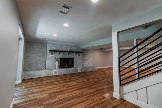 6511 Blue Spruce Drive, Newburgh, IN 47630