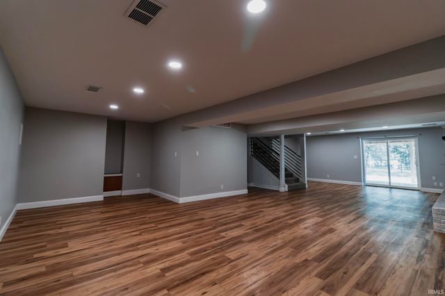 6511 Blue Spruce Drive, Newburgh, IN 47630