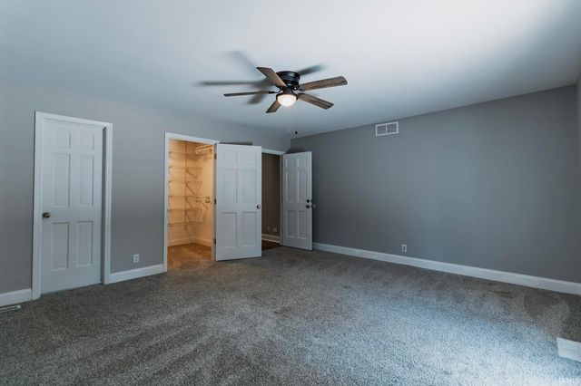 6511 Blue Spruce Drive, Newburgh, IN 47630