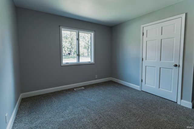 6511 Blue Spruce Drive, Newburgh, IN 47630