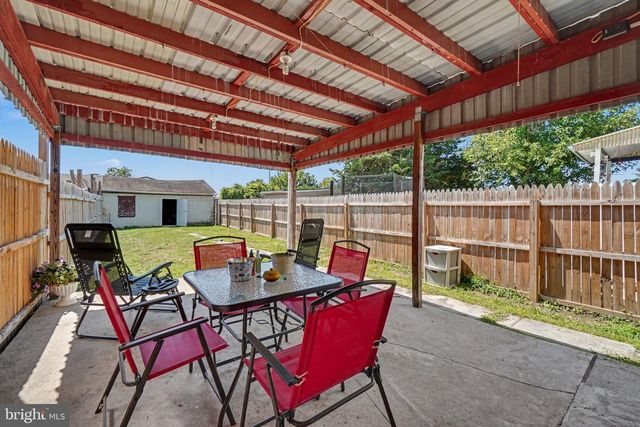 126 CANAL ST, Lebanon, PA 17046