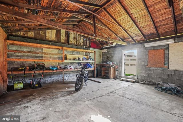 126 CANAL ST, Lebanon, PA 17046