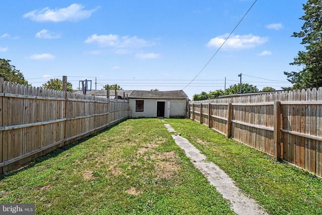 126 CANAL ST, Lebanon, PA 17046
