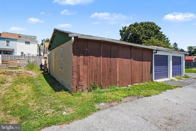 126 CANAL ST, Lebanon, PA 17046