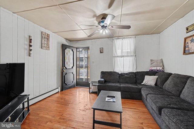 126 CANAL ST, Lebanon, PA 17046