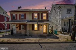 126 CANAL ST, Lebanon, PA 17046