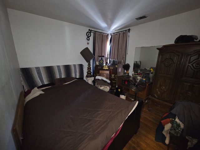 977 Alamos Ave, Sacramento, CA 95815