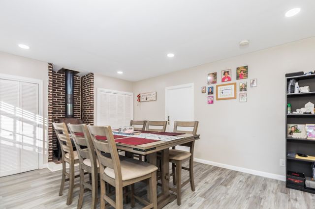 10 Howe Street, Rochester, NH 03867