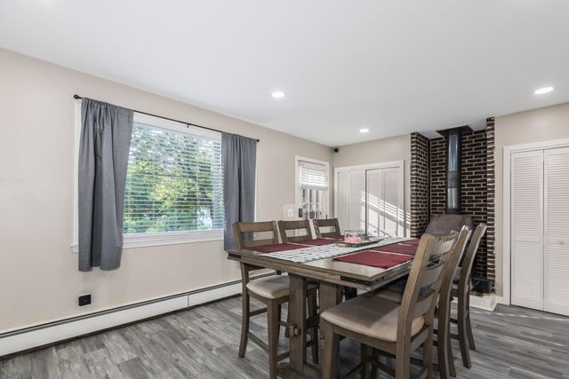10 Howe Street, Rochester, NH 03867