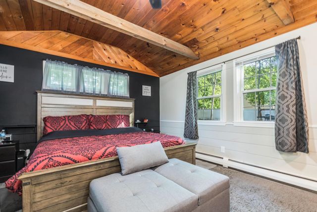 10 Howe Street, Rochester, NH 03867
