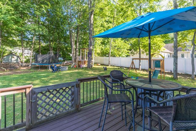 10 Howe Street, Rochester, NH 03867
