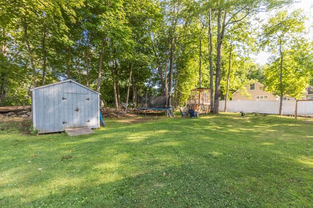 10 Howe Street, Rochester, NH 03867