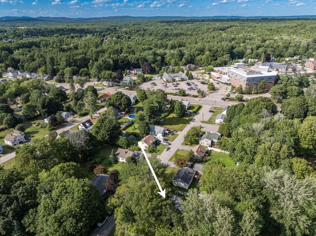 10 Howe Street, Rochester, NH 03867
