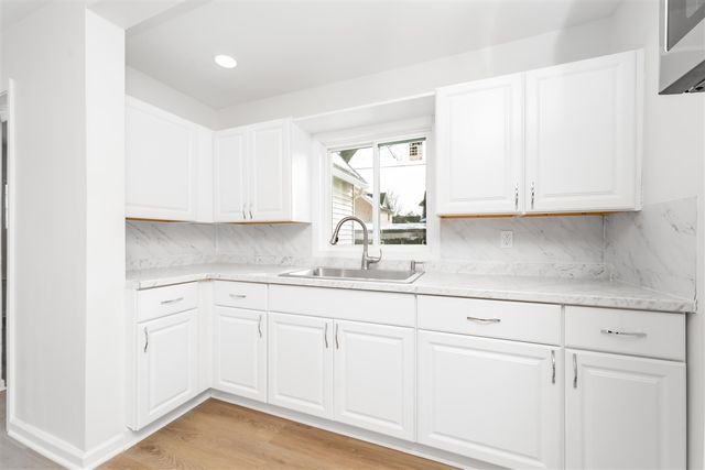 1006 Hays Park Avenue, Kalamazoo, MI 49001