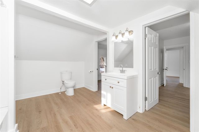 1006 Hays Park Avenue, Kalamazoo, MI 49001