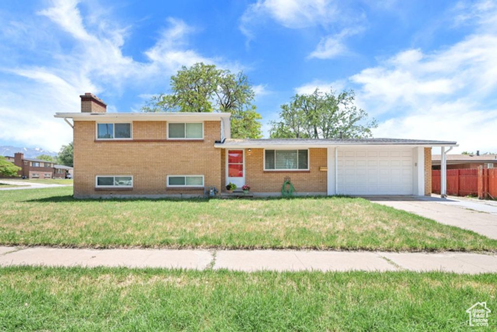 3 E VINE CIR, Clearfield, UT 84015