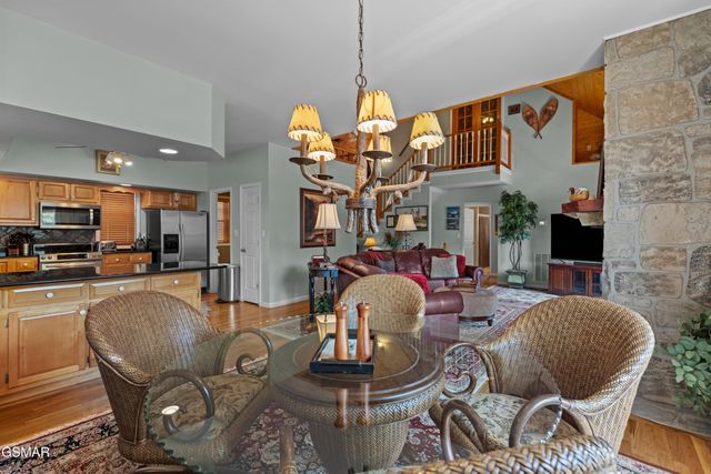429 Filet Lane, Dandridge, TN 37725