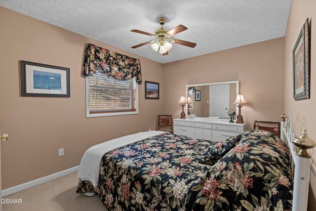 429 Filet Lane, Dandridge, TN 37725
