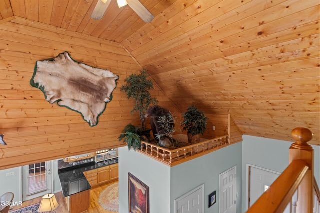 429 Filet Lane, Dandridge, TN 37725