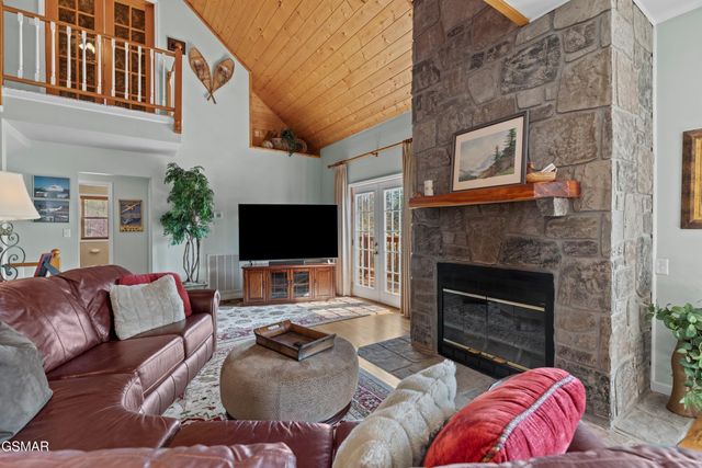 429 Filet Lane, Dandridge, TN 37725
