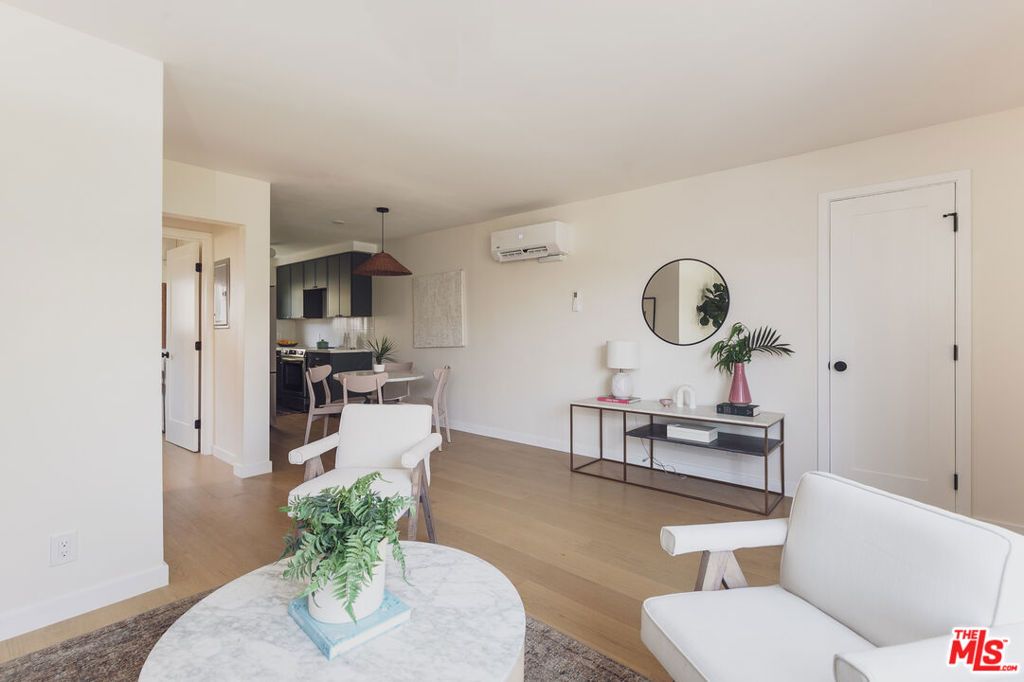 4412 Finley Avenue 2, Los Angeles, CA 90027 — photo 4