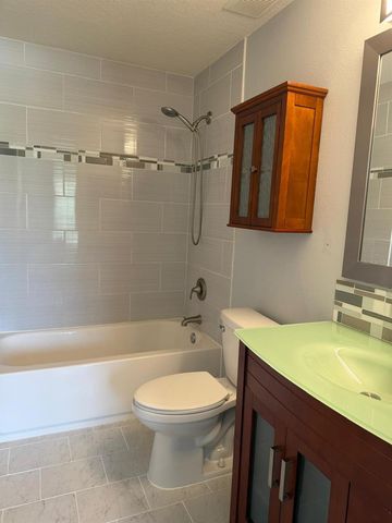 11503 DECLARATION DRIVE, Tampa, FL 33635