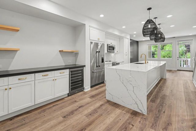 1109 Makena Way, Oceanside, CA 92054