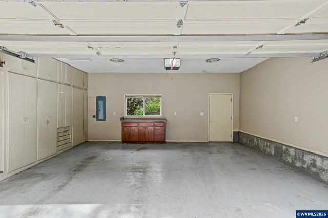 875 Caroline St S, Salem, OR 97302