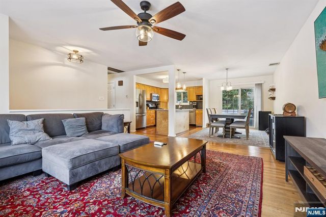 4 Birch Road, Ringwood, NJ 07456