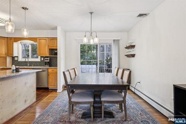 4 Birch Road, Ringwood, NJ 07456