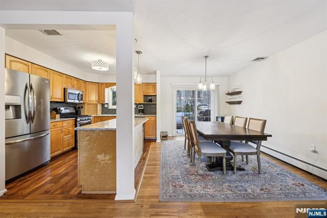 4 Birch Road, Ringwood, NJ 07456