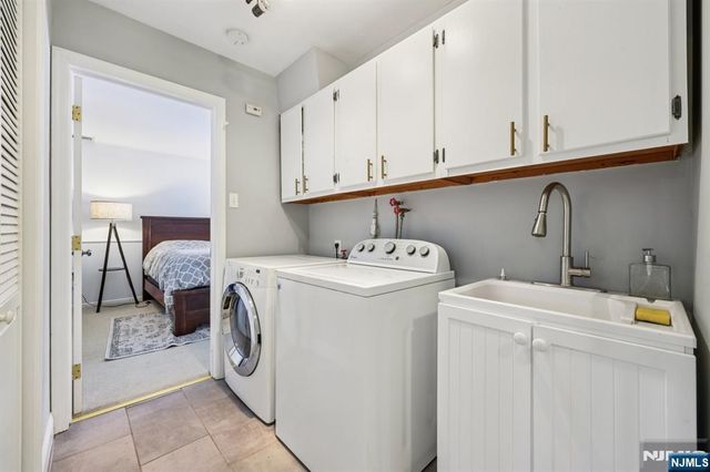 4 Birch Road, Ringwood, NJ 07456