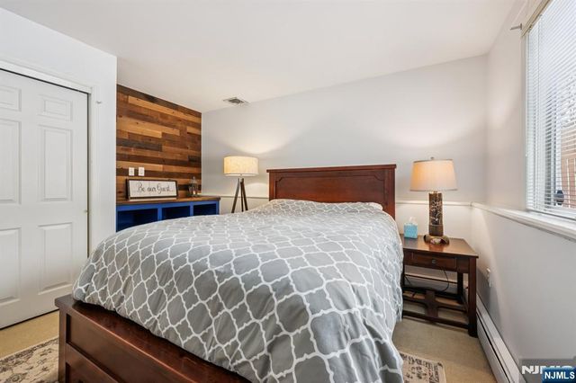 4 Birch Road, Ringwood, NJ 07456