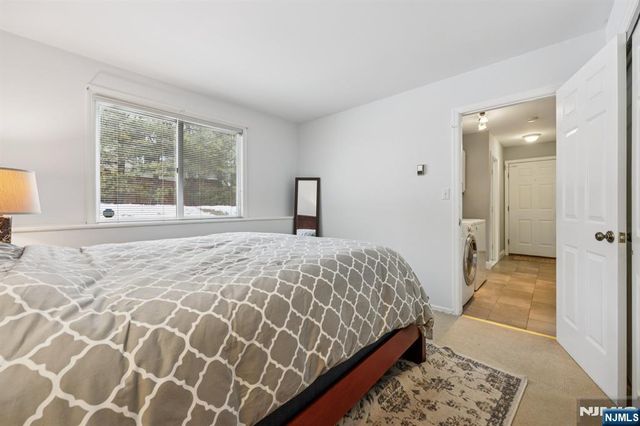 4 Birch Road, Ringwood, NJ 07456