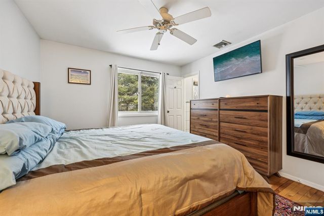 4 Birch Road, Ringwood, NJ 07456