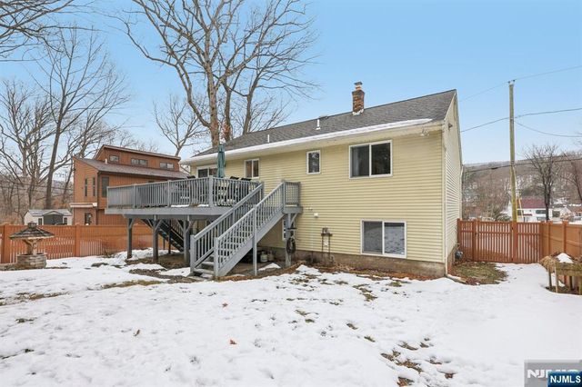 4 Birch Road, Ringwood, NJ 07456