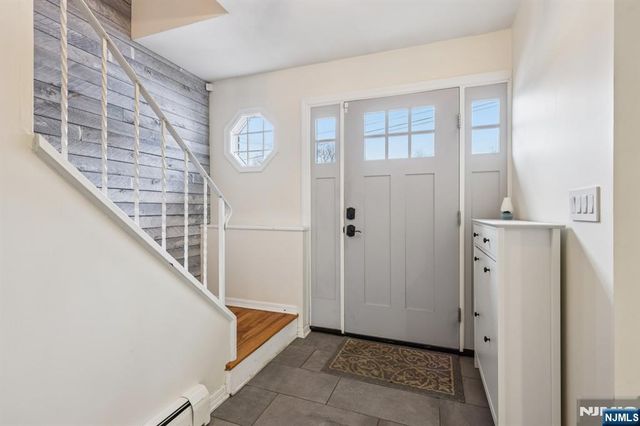 4 Birch Road, Ringwood, NJ 07456