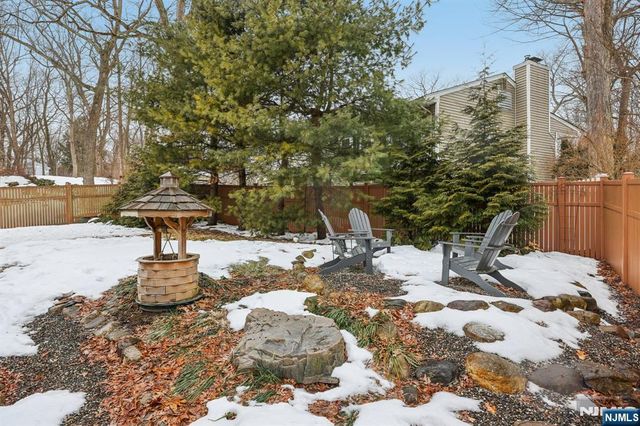 4 Birch Road, Ringwood, NJ 07456