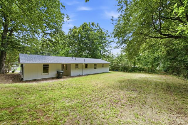 115 Meadow Dr, Dickson, TN 37055