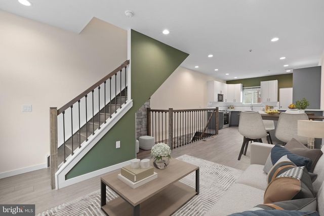 2035 N ORIANNA ST, Philadelphia, PA 19122