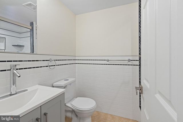 2035 N ORIANNA ST, Philadelphia, PA 19122