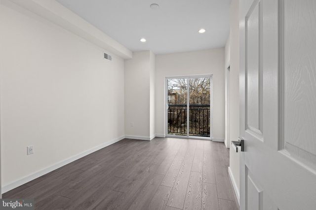 2035 N ORIANNA ST, Philadelphia, PA 19122