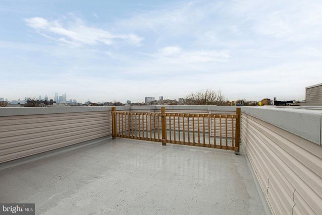 2035 N ORIANNA ST, Philadelphia, PA 19122